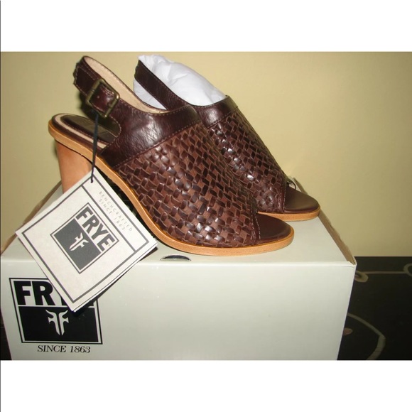 NIB BEAUTIFUL FRYE SOFIA 8.5 WOVEN DARK BROWN LEATHER SLING SANDALS BLOCK HEEL - Picture 2 of 8
